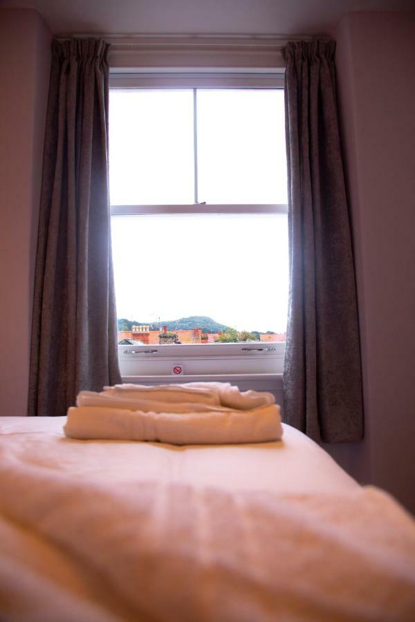 Carmel House Hotel Llandudno Bagian luar foto