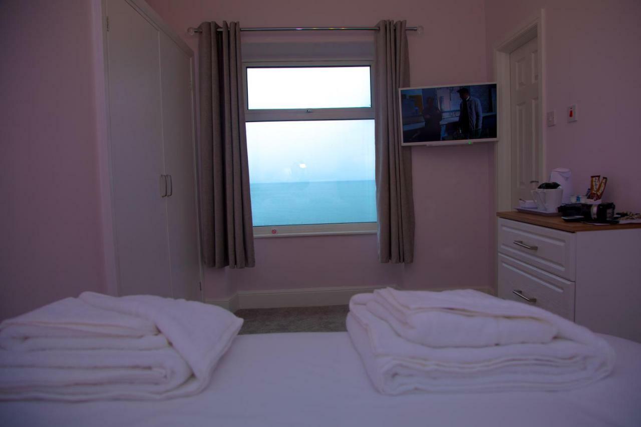 Carmel House Hotel Llandudno Bagian luar foto