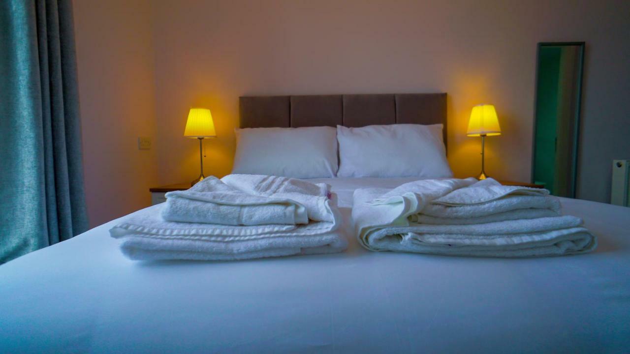 Carmel House Hotel Llandudno Bagian luar foto